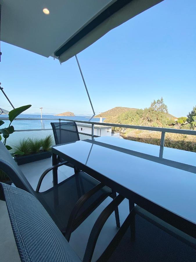 Seafront Apartment By C2C Architects Kalivia Thorikou Exterior photo